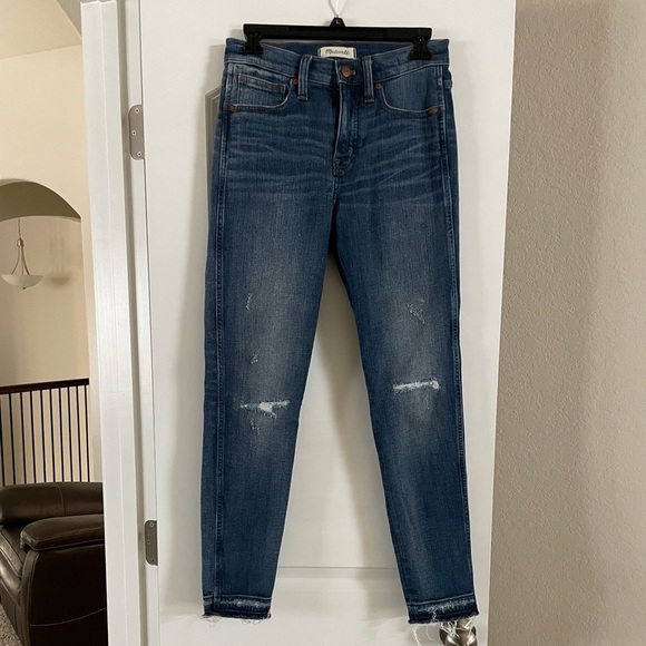 Madewell Denim - Madewell 9” High-Rise Skinny sz 26